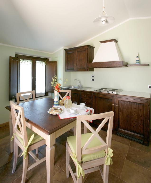Country House Poggio Fiorito Asyż Zewnętrze zdjęcie