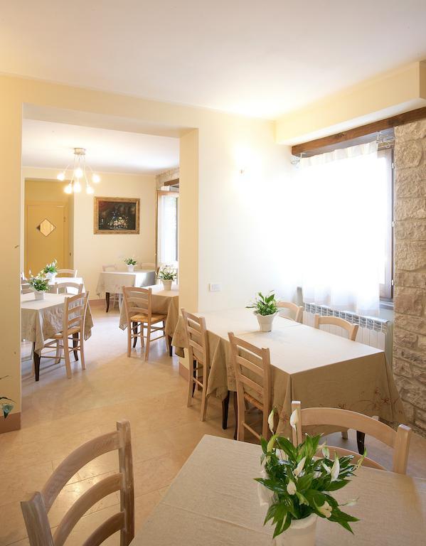 Country House Poggio Fiorito Asyż Zewnętrze zdjęcie