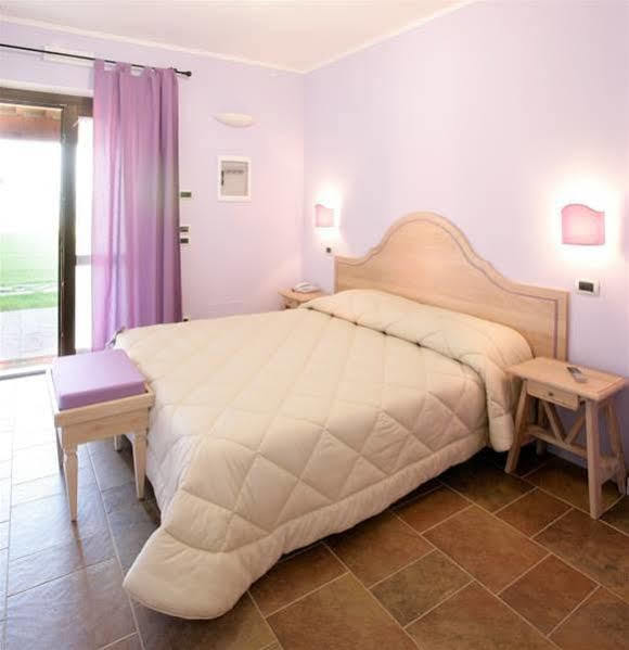 Country House Poggio Fiorito Asyż Zewnętrze zdjęcie
