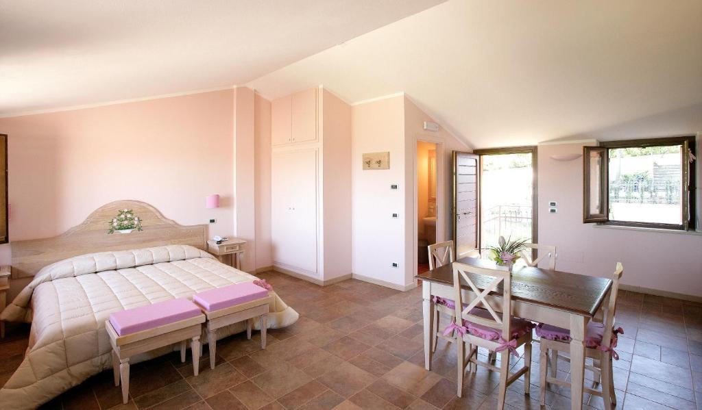 Country House Poggio Fiorito Asyż Zewnętrze zdjęcie